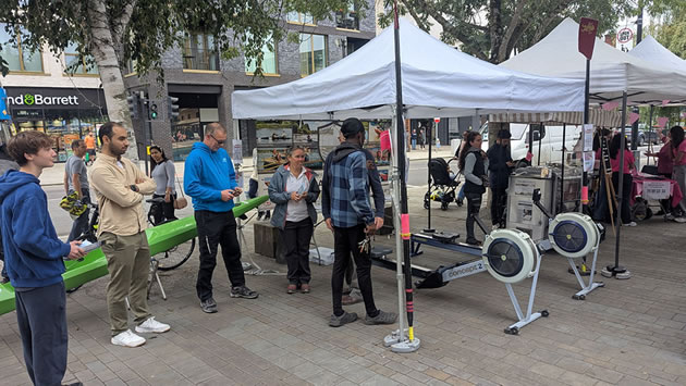Rowing machine 