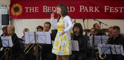 Singer at Bedford Park Festival 