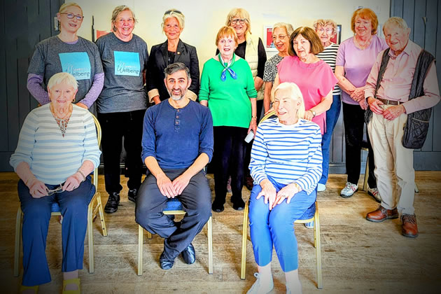 Visitor Rosi Prescott, DL FRSA at the MiW class at the Chiswick Catholic Centre
