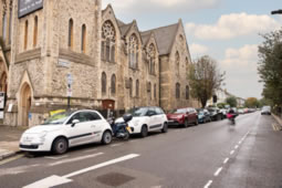 New Access Restriction to Divert Traffic Down Chiswick Lane