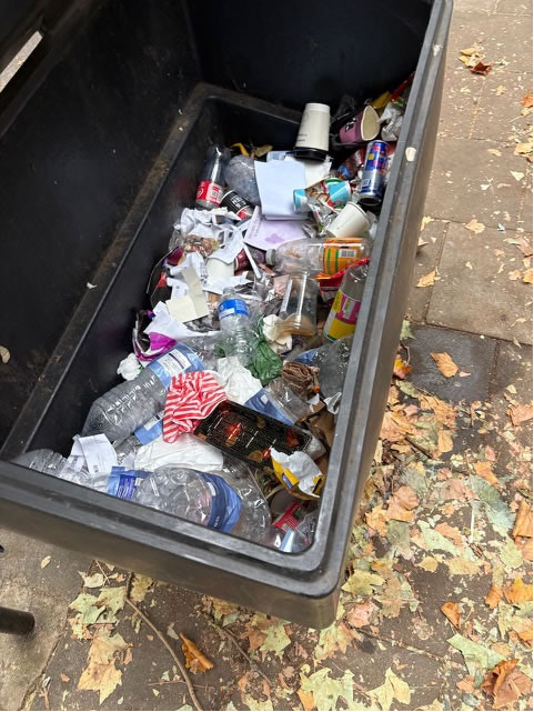Grit bins are for purple sacks only