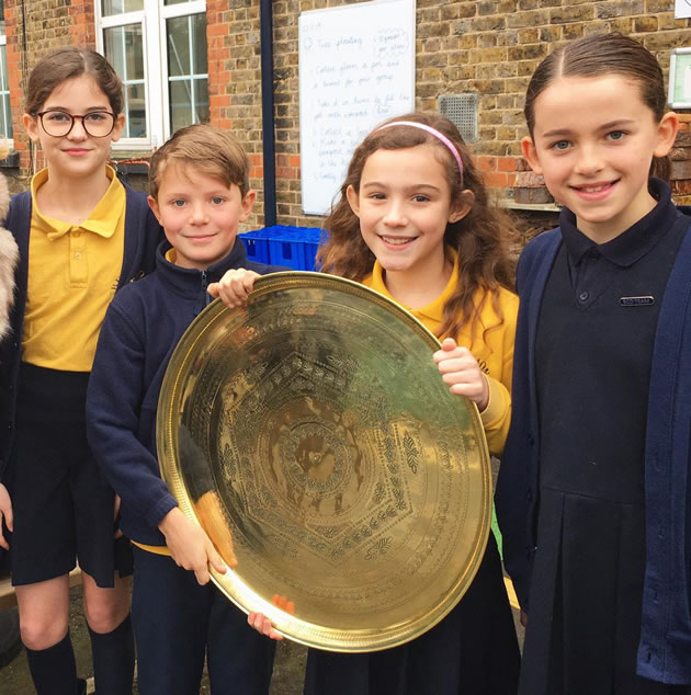 belmont primary school children with centenary brass plate award