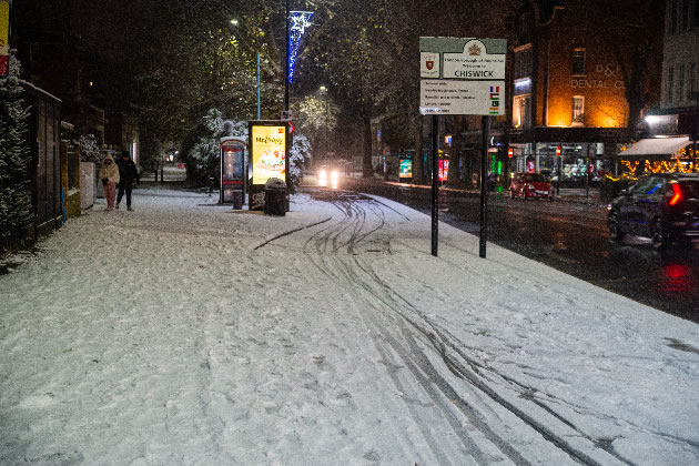 Cycleway 9 covered by the snow