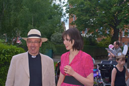 Sophie Ellis-Bextor to Open 60th Bedford Park Festival