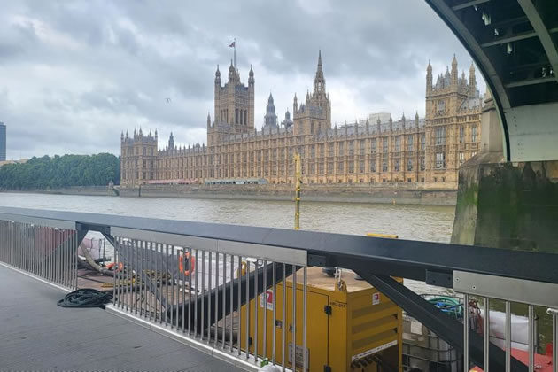 The footbridge span as it passes Westminster