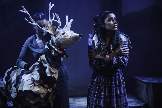 Caitlin Wood puppetering Bae and Rosie Kahlon as Gerda