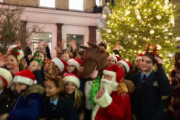 Seasonal Songs Accompany Chiswick Christmas Lights Switch On