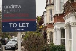 Chiswick Estate Agent Issues Buy Call To Investors