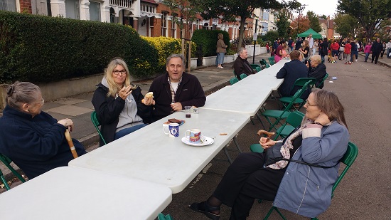 Street party Drayton Gardens