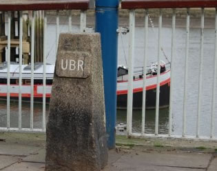 Marking the start of the Boat Race 2018