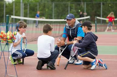 Free Tennis Sessions Offered at Gunnersbury Park