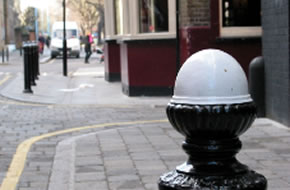 Hounslow Council to roll out four hundred heritage style lamps 