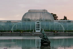 Cheap Entry Offered to Kew Gardens for Those on Universal Credit