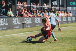 Gtech Stadium to Stage Women